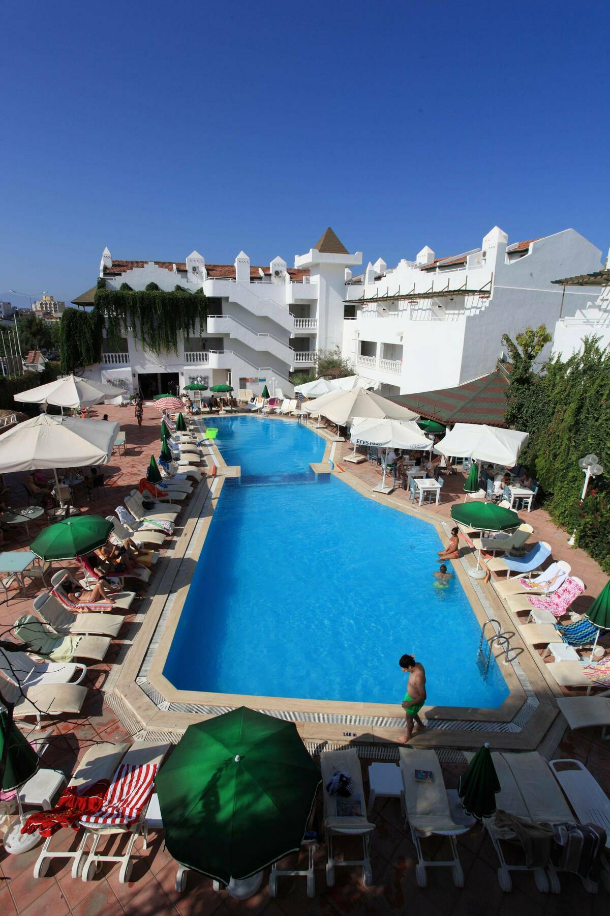 Hotel Golden Gate Кушадасъ Екстериор снимка
